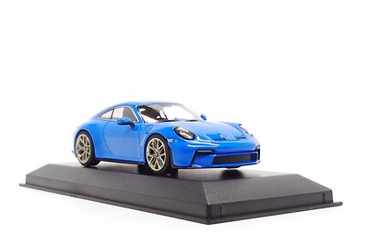 【MINICHAMPS】Porsche 911GT Shark Blue 1/18 Porsche 911 992 GT3 Shark Blue Model by Minichamps