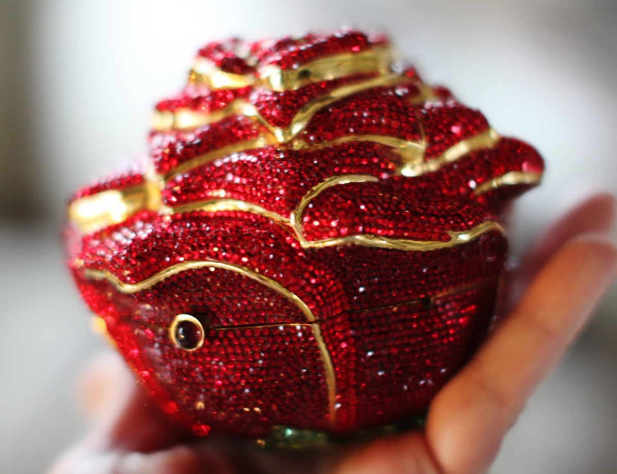 JUDITH LEIBER SWAROVSKI CRYSTAL American Beauty RED ROSE BAG