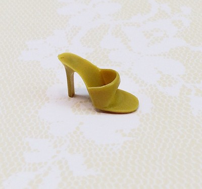 mustard mules heels