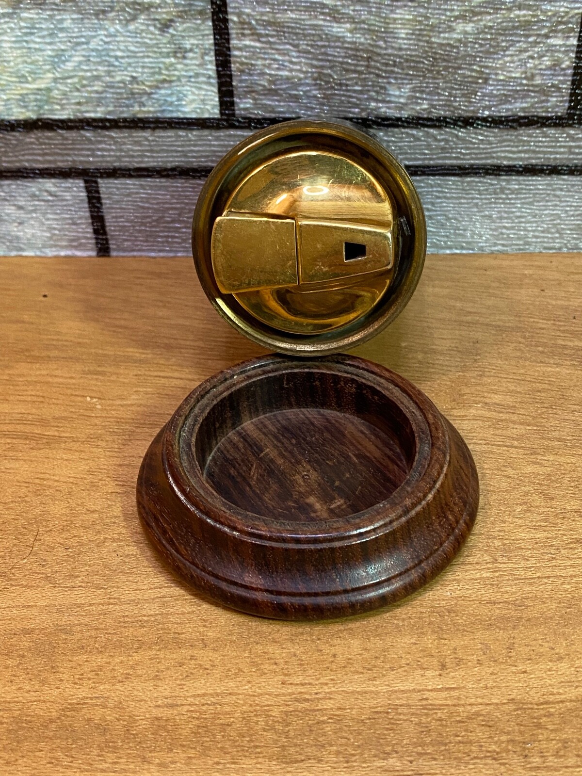 Ronson 1LB Table Lighter with Wood Base, Quikship eBay