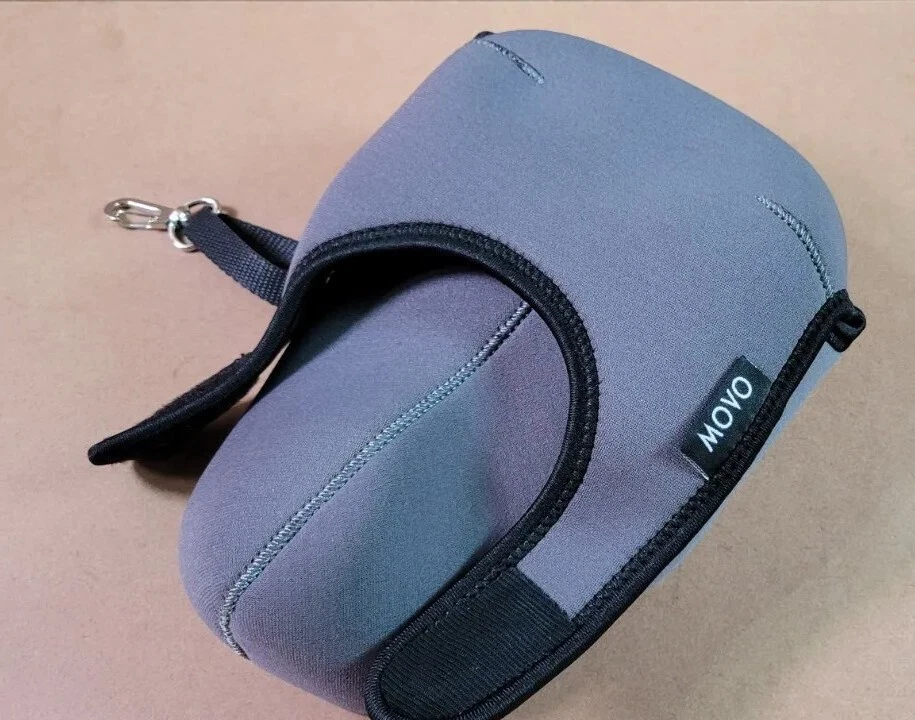 MOVO PHOTO CB60 Neoprene Soft Pouch Camera Case / Wrap for DSLR Cameras - Image 2 of 4