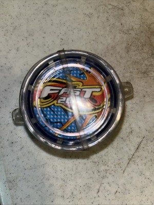 Hasbro 2004 Blue Yo-Yo Fast 201 Zing Toy