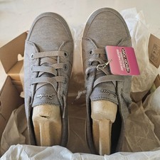 Skechers Madison Ave Shoes Womens Size 8 Gray Wide Memory Foam 100106W Sneakers