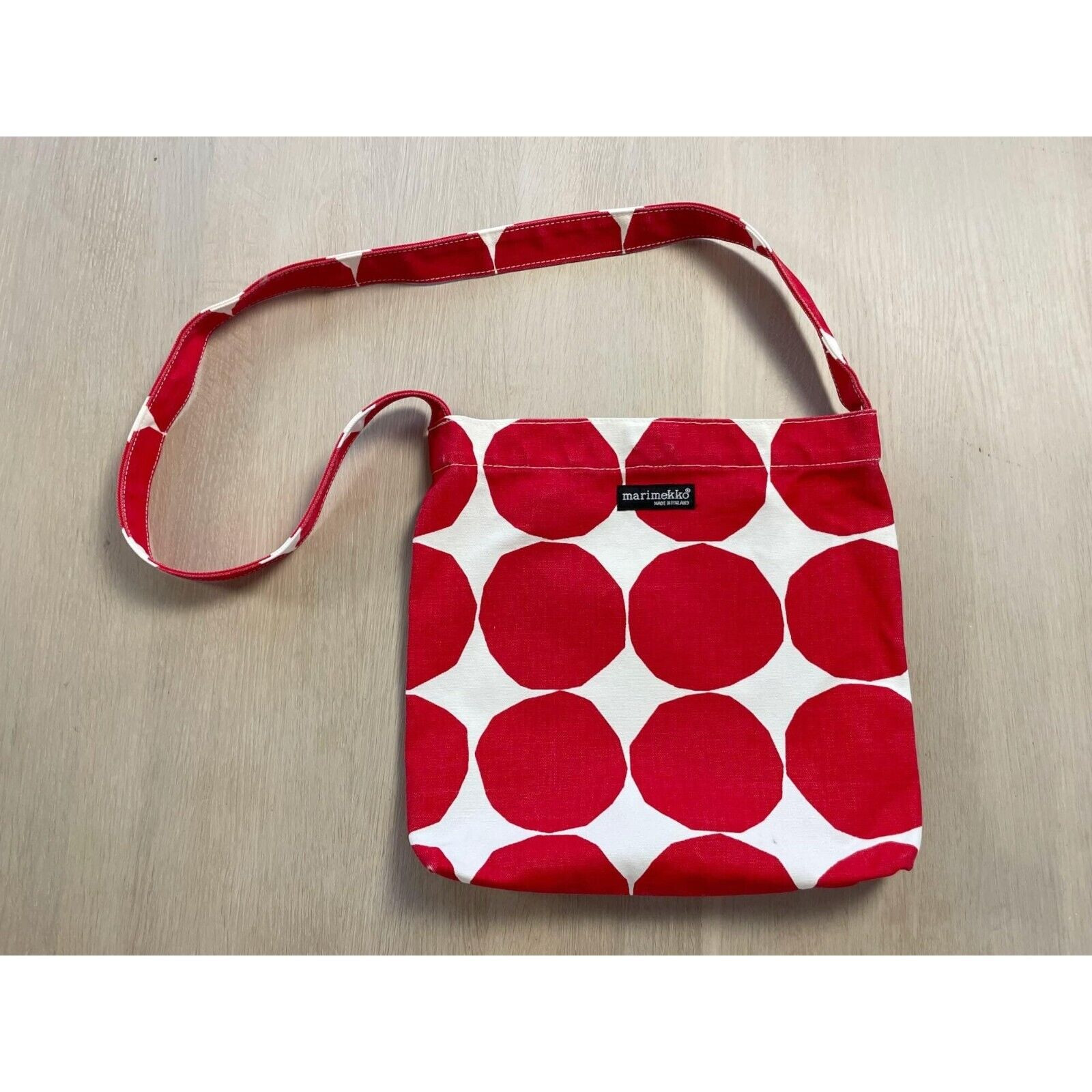 バッグ marimekko kivet messenger bag marimekko kivet messenger bag