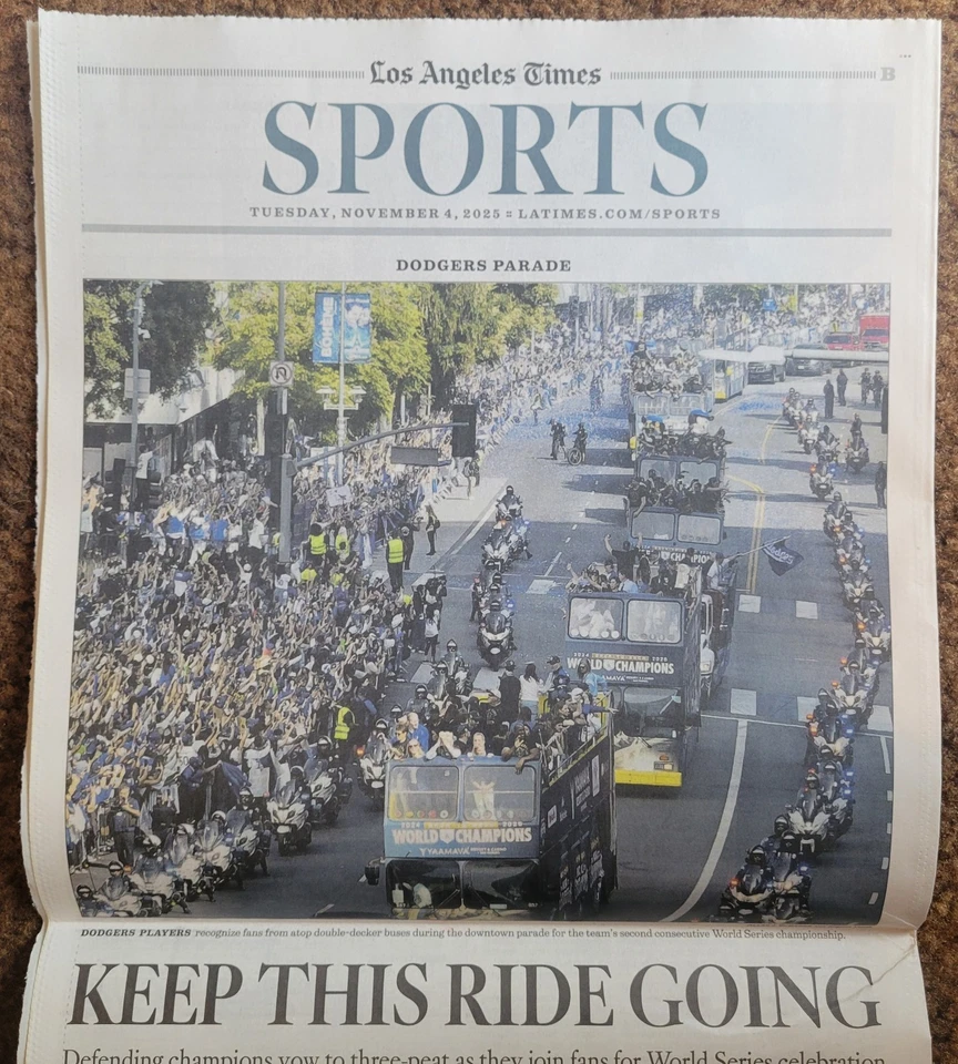 LOS ANGELES LA TIMES 4 DE NOVIEMBRE DE 2025 DODGERS SERIE MUNDIAL DESFILE FREDDIE SHOHEI Foto 4 de 4
