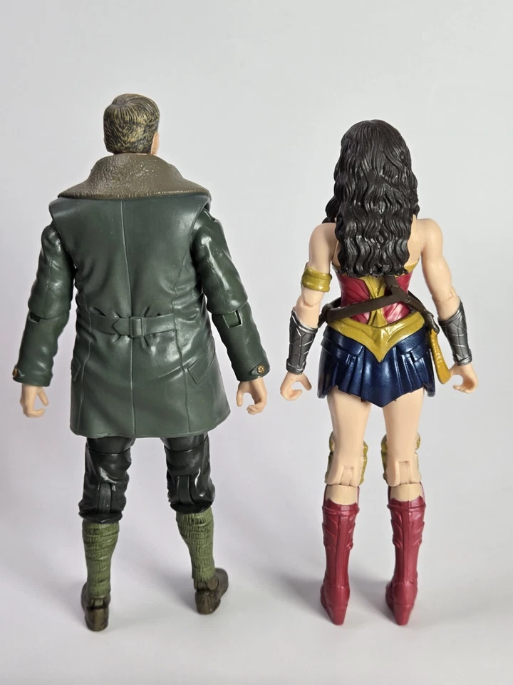 Mattel DC Multiverse Wonder Woman & Steve Trevor 6" Figure Lot 2016 Loose - Image 4 of 4