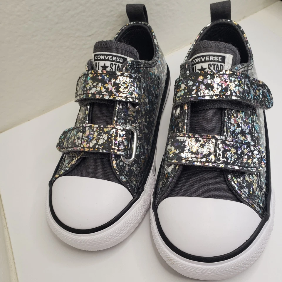 Converse Infantil Talla 8 CTAS 2V OX Materia Oscura Nuevo Con Etiquetas A09274C Foto 2 de 4