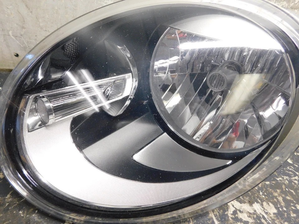 2012-2019 VW Volkswagen Beetle LH Driver Halogen Headlight Head Lamp 12-19 - Image 4 of 4