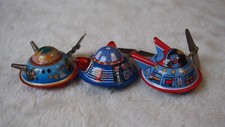 SPACE ROBOT wind up tinplate tin plated toy UFO car antique classic vehicle b