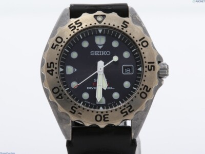 Titanium Seiko Sbdn001 SEIKO V147-0AG0 ソーラー チタニウム ダイバーズ200