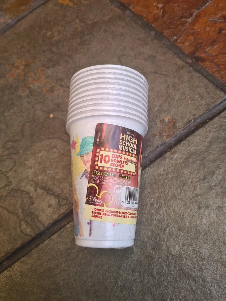 Plastic Cups 12 Packs of 10 Each High School Musical Birthday Picnic Party 4761 - Image 4 of 4