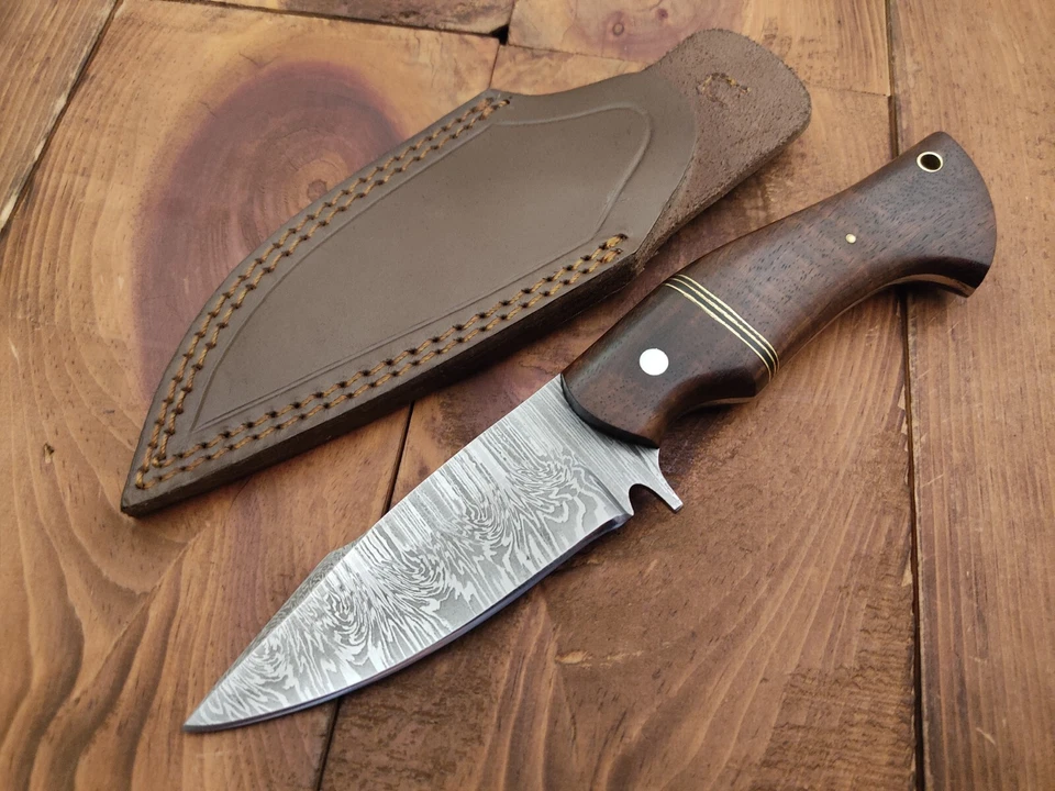 Damascus Hunting Knife Custom Handmade Hand Forged Damascus Steel Blade w/Sheath - Image 3 of 4