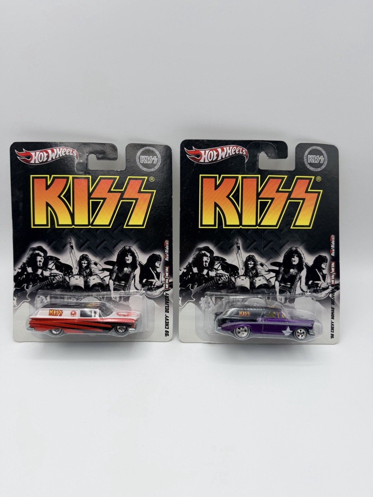 Hot Wheels Real Riders Kiss 56 Chevy Nomad & 59 Chevy Delivery 2011 NEW (kk)