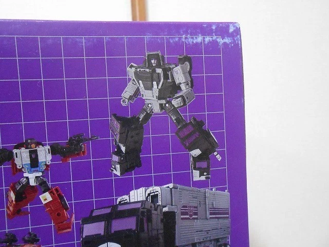 Takara Tomy Transformers Legacy TL-90 Stunticon Menace Limited Figure NEW - Image 4 of 4