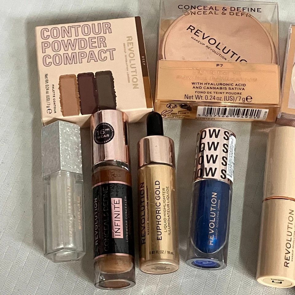 Makeup Revolution Set Of 10 PCs Contour Powder Conceal Liquid Highlighter & More - Image 2 of 3