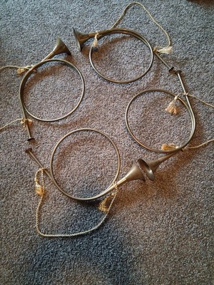 4 VINTAGE Brass LARGE French Horns Bugles 18  x 12  Decor Patina Used Condition 