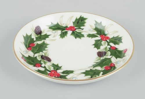 Royal Tuscan, England. Set of six cups with saucers. From the “Noel” series. - Picture 5 of 9