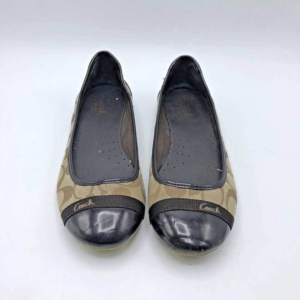 Zapato Coach Cecile Lona Firma Logo Patente Puntera Plana Talla 8B Usado Foto 4 de 4
