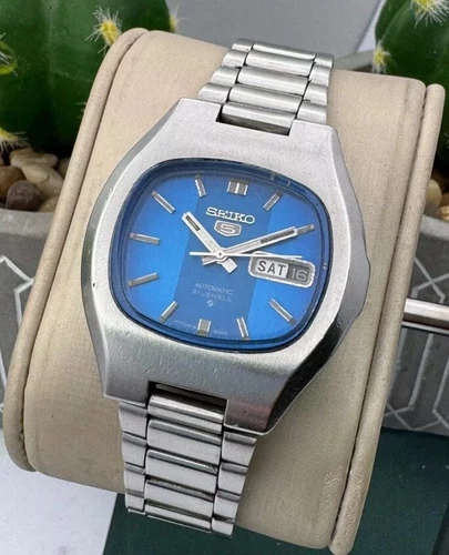 Seiko 5 Blue Dial Men’s Watch Vintage