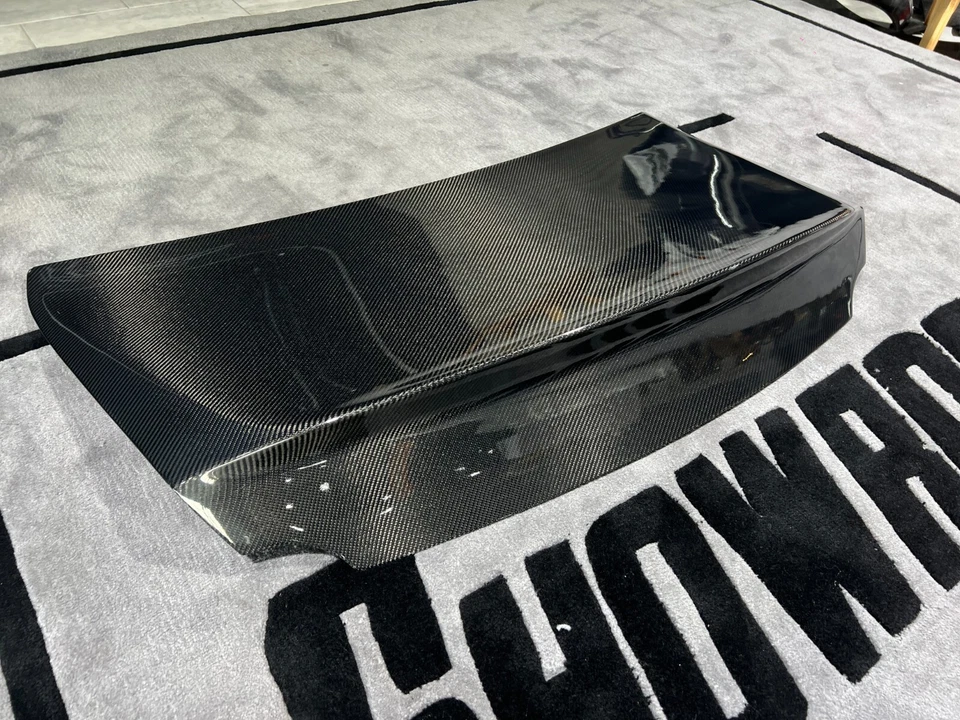 Tapa maletero cola de pato afinación CMST para Nissan GTR doble cara carbono/tejido/brillo Foto 3 de 4