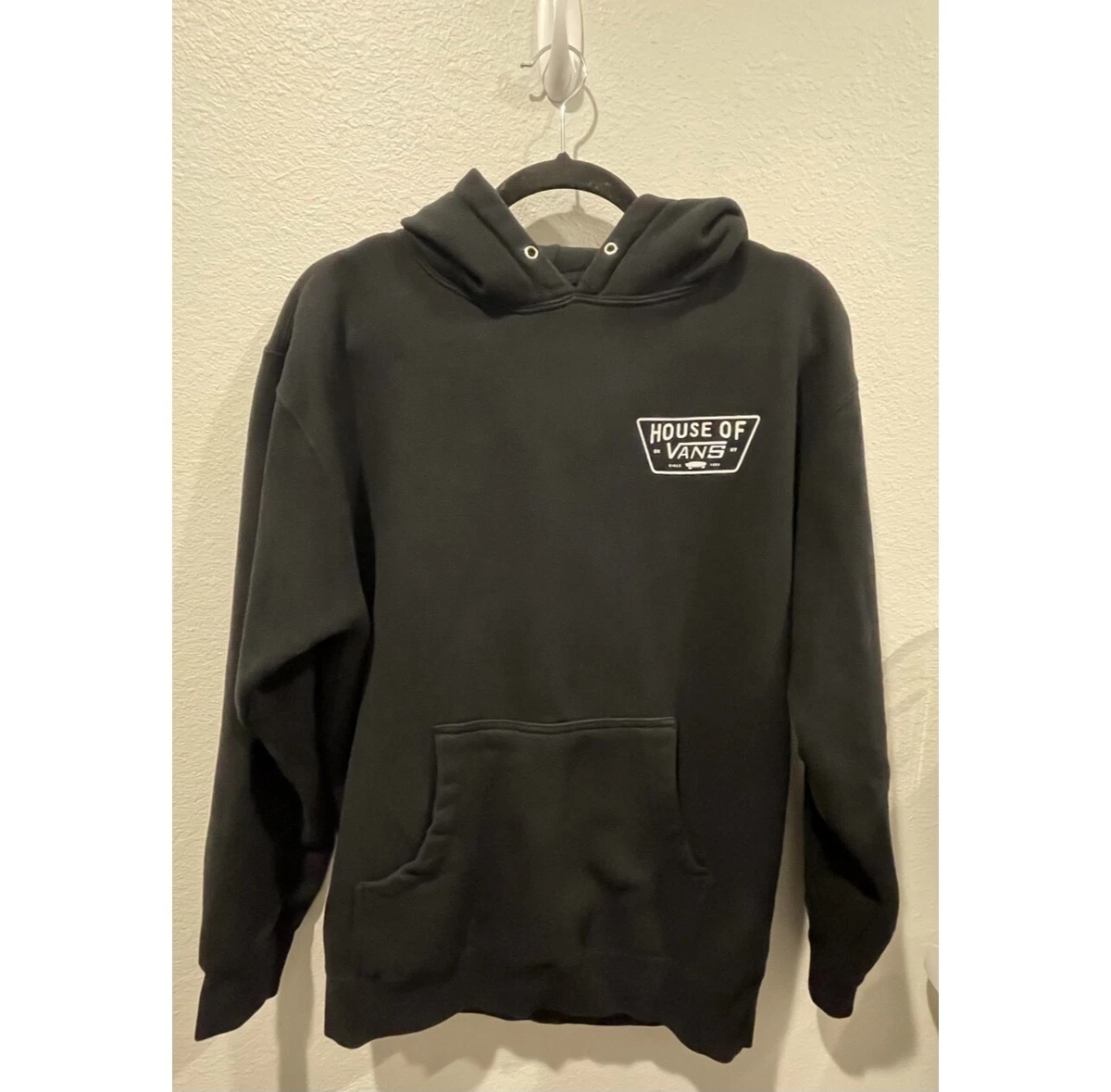 Vans sweater clearance hoodie