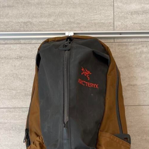 Arc'Teryx x Beams Arro 22 Backpack Orange Navy Crazy Pattern