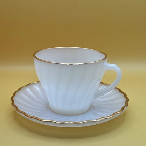 Vintage Anchor Hocking Fire King Milk Glass Swirl Gold Rim Tea Cups and Saucers