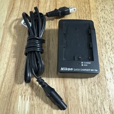 OEM Genuine Nikon MH-18a Quick Battery Charger for Nikon EN-EL3 EN-EL3A EN-EL3E