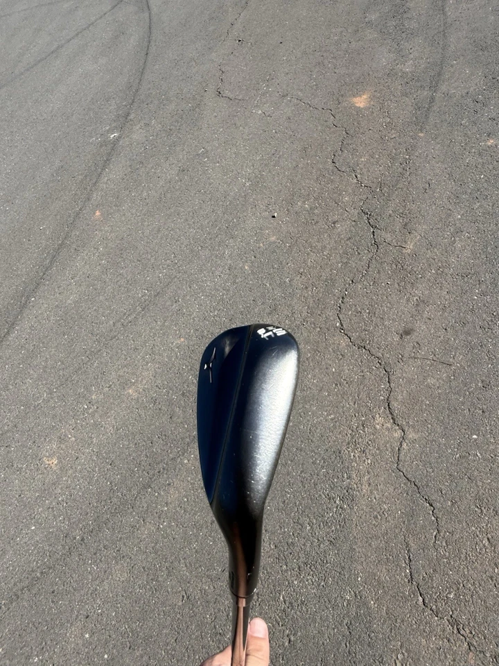 MIZUNO PRO T-1 BLACK ION WEDGE 54* / 12S / BLACK KBS HI-REV 2.0 115 WEDGE - Image 2 of 4