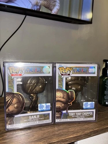 One Piece Sanji & Tony Tony Chopper Statue Funko pop (Bronze) Bundle