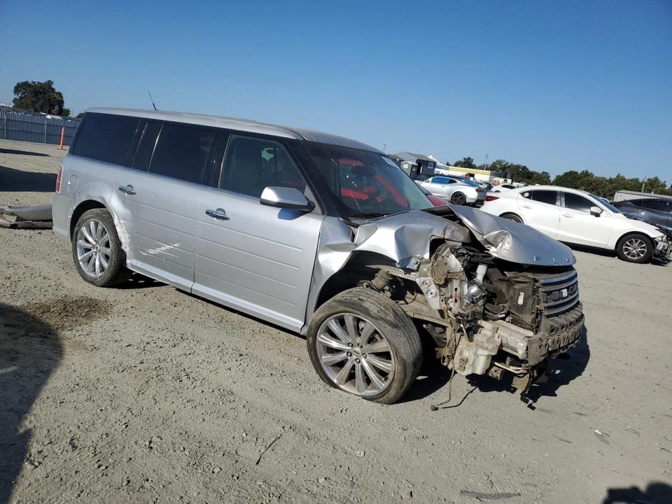 Used Brake Master Cylinder fits: 2014 Ford Flex includes reservoir Grade A - Image 4 of 4