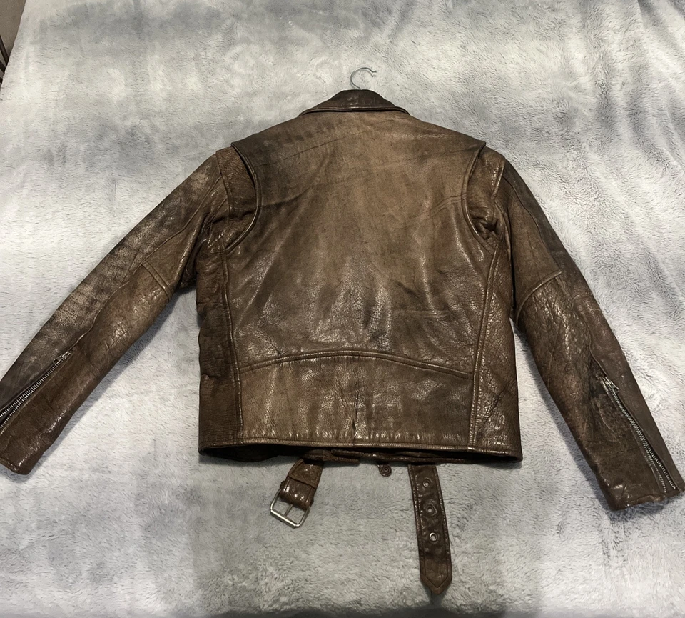Chaqueta estilo moto vintage de cuero marrón Vanguard talla mediana Foto 2 de 4