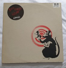 banksy dirty funker 12の海外商品を日本語・日本円で購入 | セカイモン