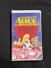 Alice in Wonderland (VHS, 1997, Clamshell)