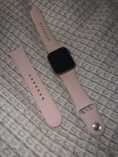 Apple Watch Series 5 40mm Aluminum Gold Case Pink Sand Sport Apple Watch Series 5 40mm Aluminum Gold Case Pink Sand Sport