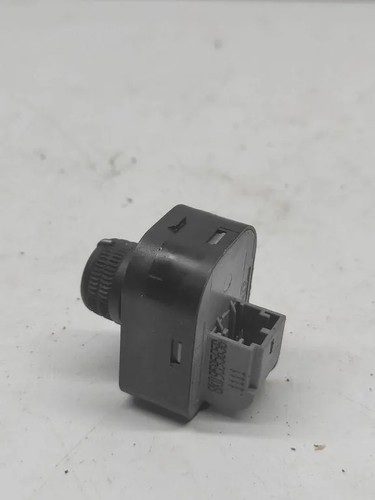 AUDI A4 Allroad 8KH, B8 Spiegeleinstellschalter 8K0959565B 2.00 Diesel 33241503