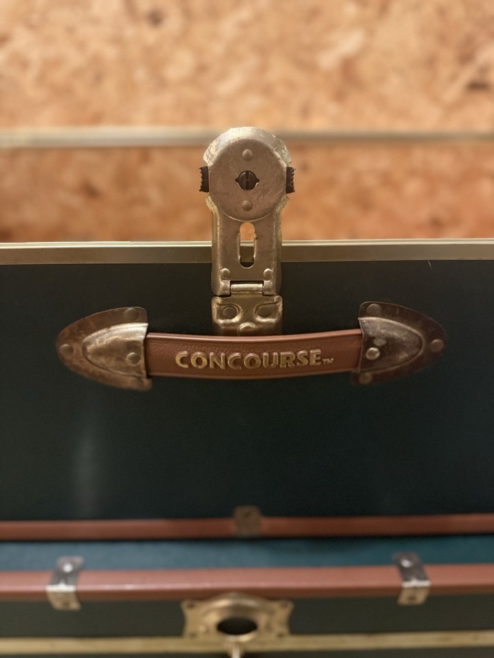 Vintage Concourse Steamer Trunk Good Condition Green Gold | eBay