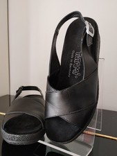 Schöne Sandalen von Birkenstock / Tatami + Gr. 38 + schwarz + LEDER!