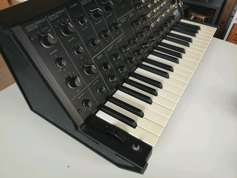 Korg MS 20 Mini Monophoner Synthesizer Inkl. Kabel und Netzteil - Guter Zustand - Bild 3 von 4