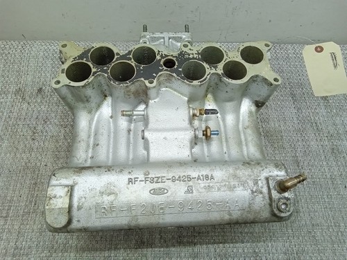 74 OMC 5.8 L 351 V8 Ford Marine Boat Engine upper intake manifold Plenum