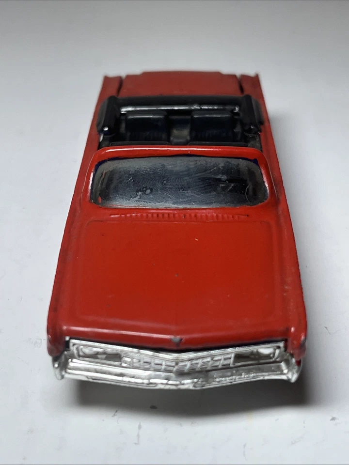 Винтажный GAMDAKOOR Sabra No 8111 Chrysler Imperial красный/черный сделано в Израиле РЕДКИЙ ТОВАР! - Изображение 2 из 4