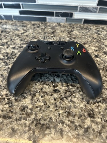 Controller wireless Microsoft Xbox One nero modello 1537 originale OEM testato/funzionante - Foto 4 di 6