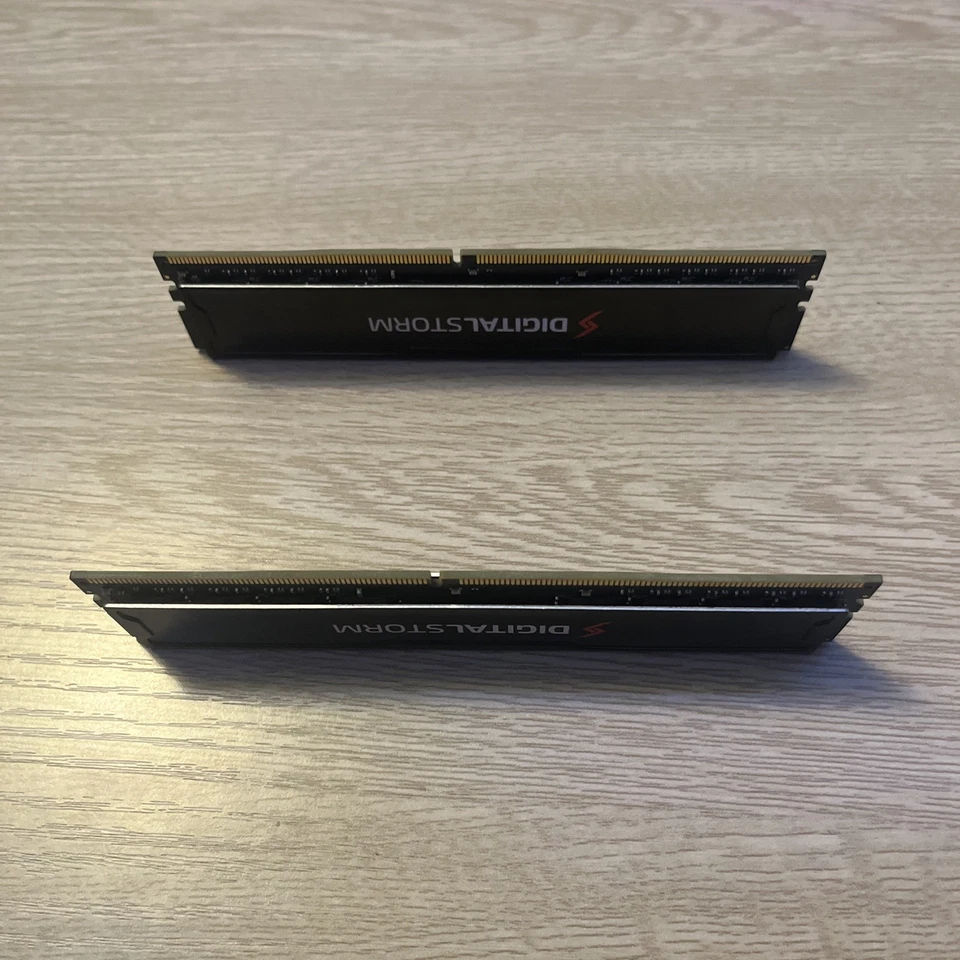 4GB x 2 DDR4 Digital Storm DS4U3000W4G16 DDR4 3000(16) Desktop Ram - Image 3 of 3