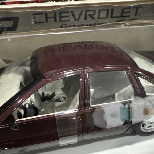 UT Models 1996 Chevy Impala SS 1:18 Diecast DCM Dark Cherry #0597 NIB Metal Car - Picture 7 of 24