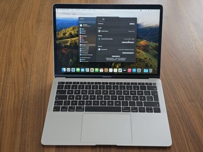 Apple MacBook Air 13 Zoll 2018 A1932 i5 8GB 256GB SSD Silber