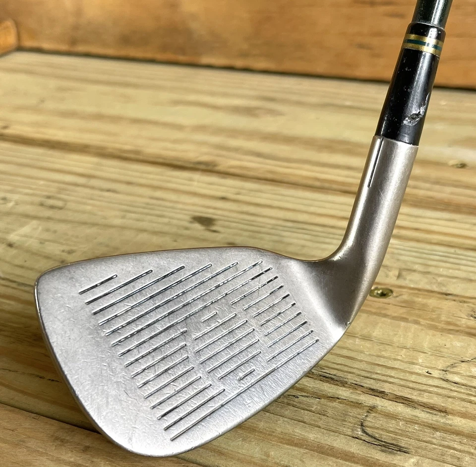 Club de golf King Cobra Senior cuña de lanzamiento de gran tamaño varilla de grafito diestro diestro Foto 3 de 4