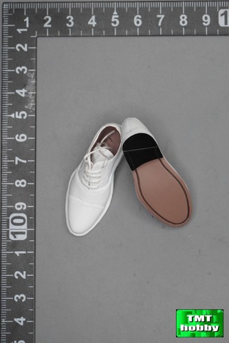 1:6 Scale DID MA80181 US Navy Naval Aviator Lieutenant Pete - PVC Shoes (HOLLOW) - Picture 2 of 3