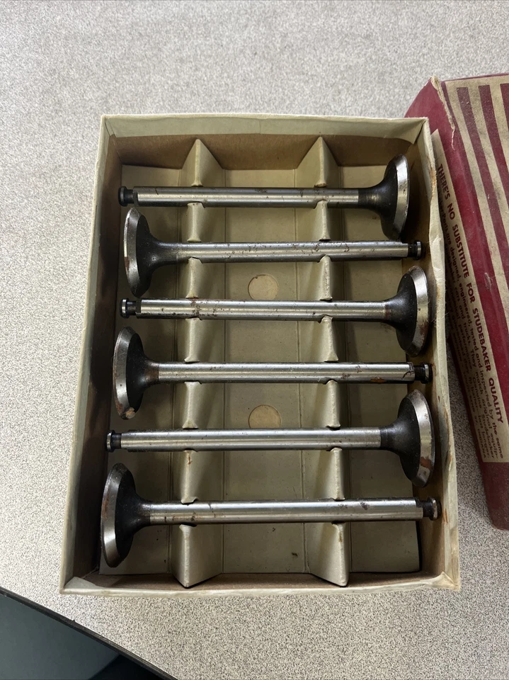 1930s-1950s RARE ORIGINAL STUDEBAKER VALVE SET OF 6 Part No 194216 With Box - Image 3 of 4