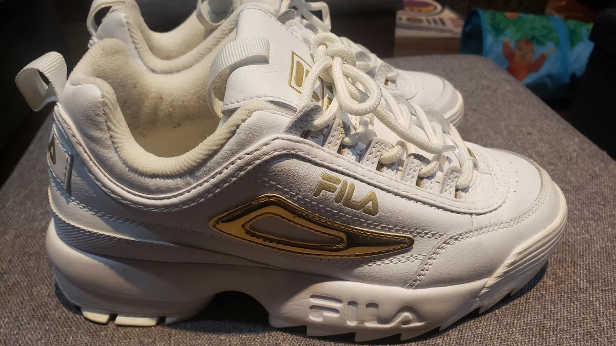 NWT Fila Disruptor Women's Shoes  White and gold sneakers, Fila