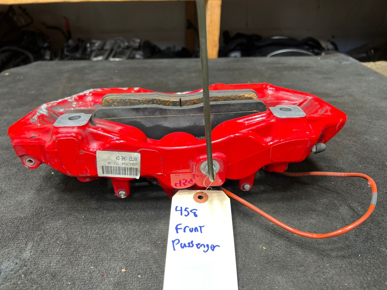 FERRARI 458 ITALIA SPIDER FRONT RIGHT BRAKE CALIPER WITH PADS RED OEM 261771